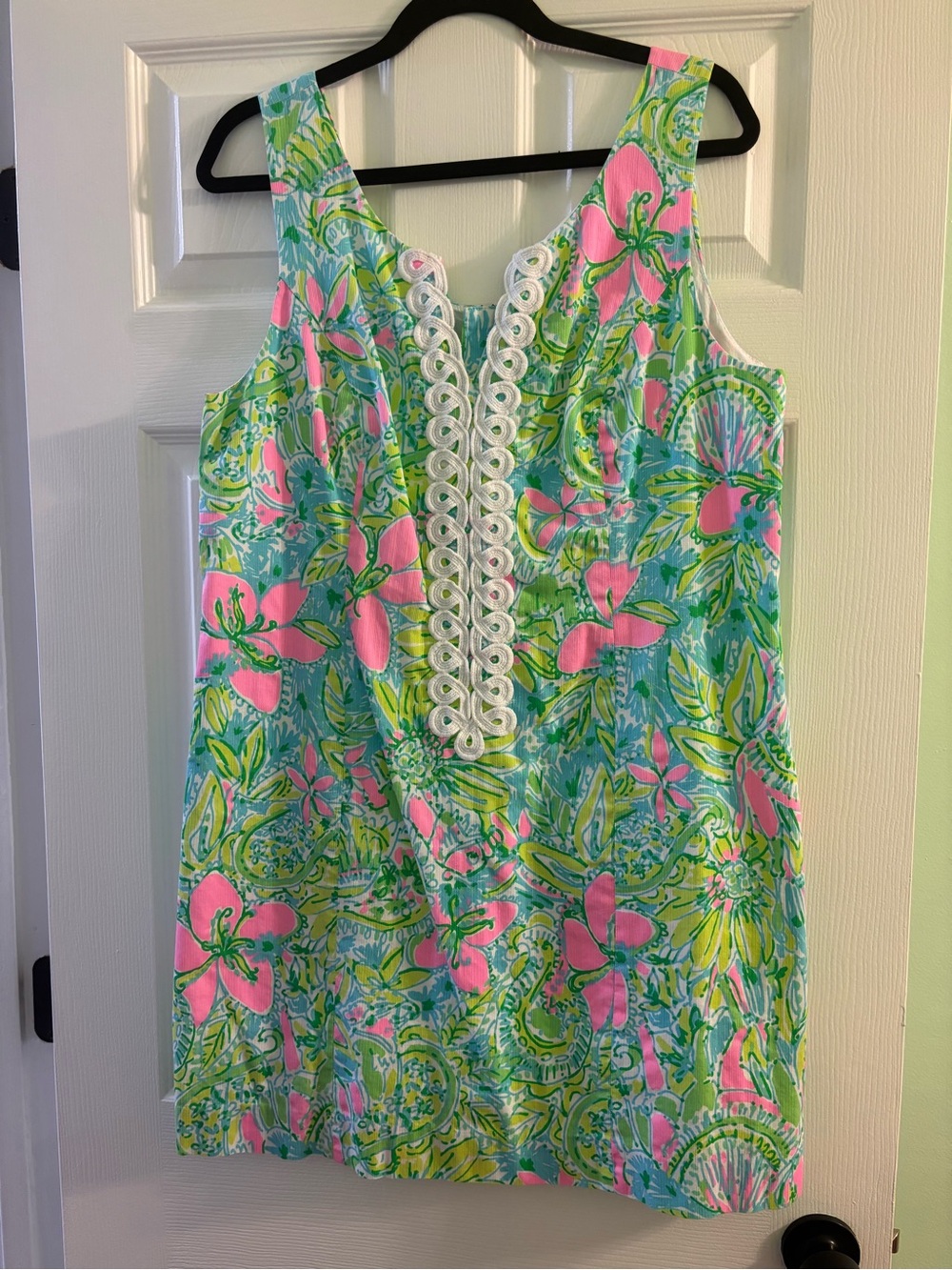 Lilly Pulitzer shift dress